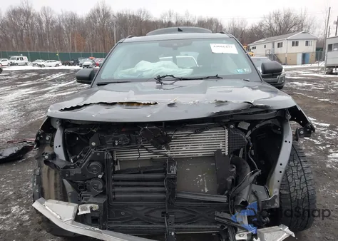 2023 Ford Explorer Xlt from USA, damaged, VIN 1FMSK8DH9PGA82793